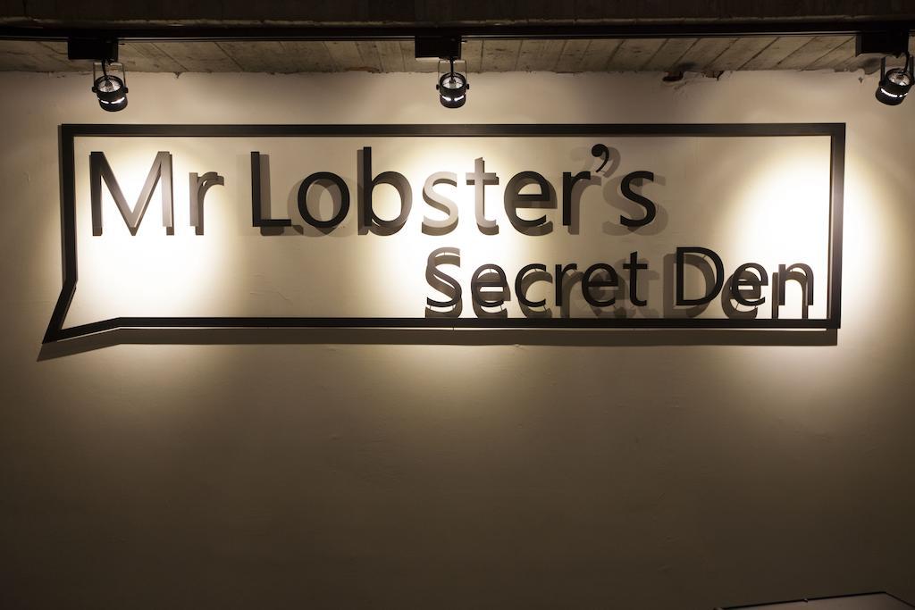 Mr. Lobster’s Secret Den design hostel Taipeh Exterior foto